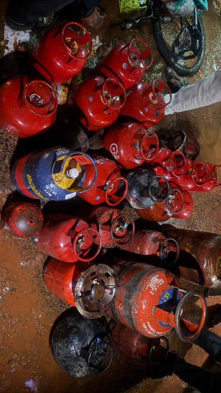 ಸಿಲಿಂಡರ್‌ ಸ್ಫೊಟ