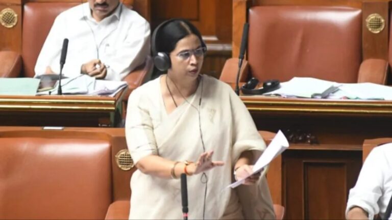 gruha lakshmi scheme