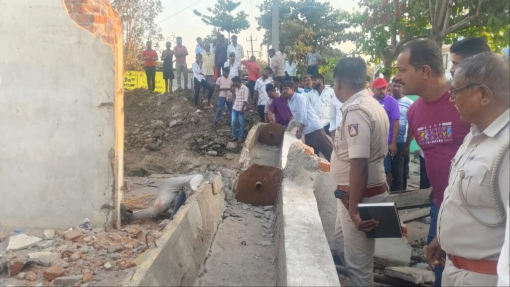 belagavi yaragatti wall collapse